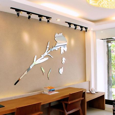 The Carnation Hotel דה נאנג מראה חיצוני תמונה