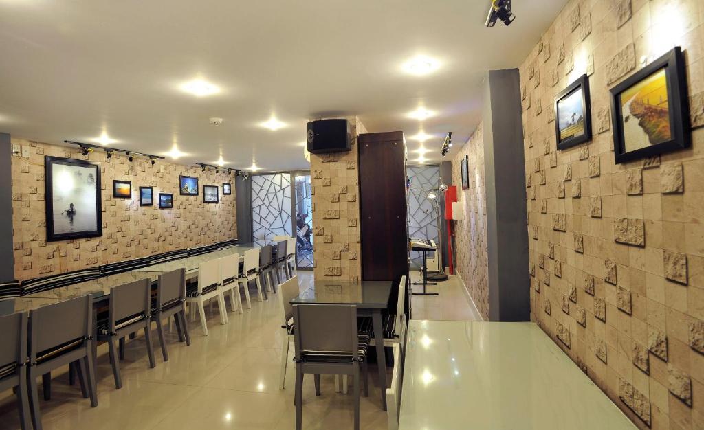 The Carnation Hotel דה נאנג מראה חיצוני תמונה